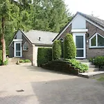 Holiday park De Bosrand 3*